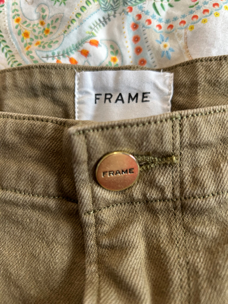 FRAME Ali V-yoke High Waist Crop Wide Leg Jeans