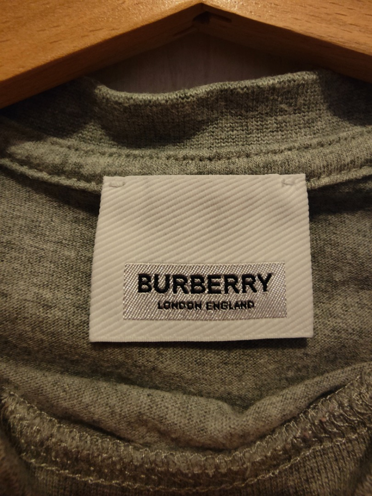 Burberry T-Shirt