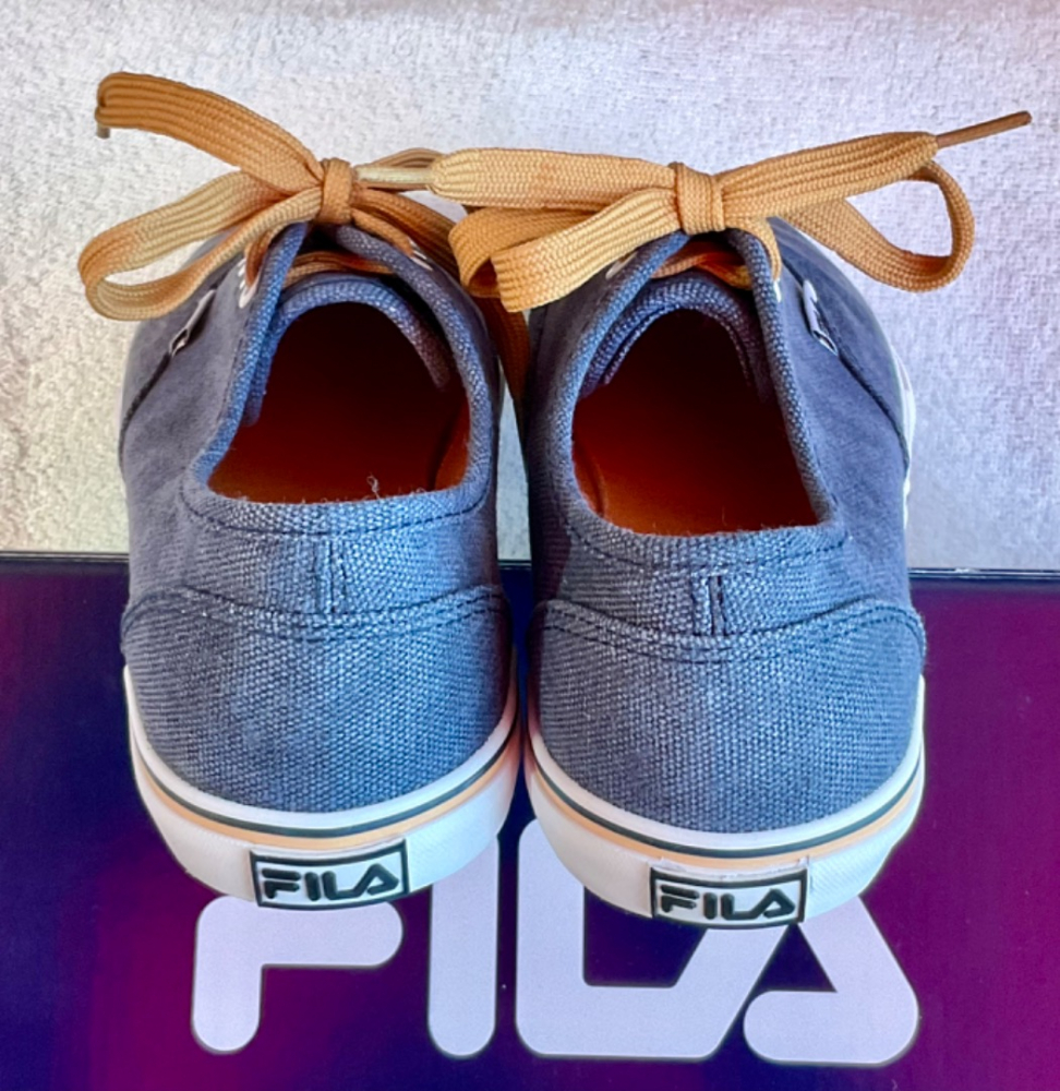 Fila Bleu jeans NEUVES