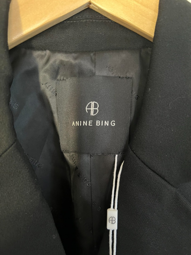 Anine Bing NEW menswear-inspired blazer