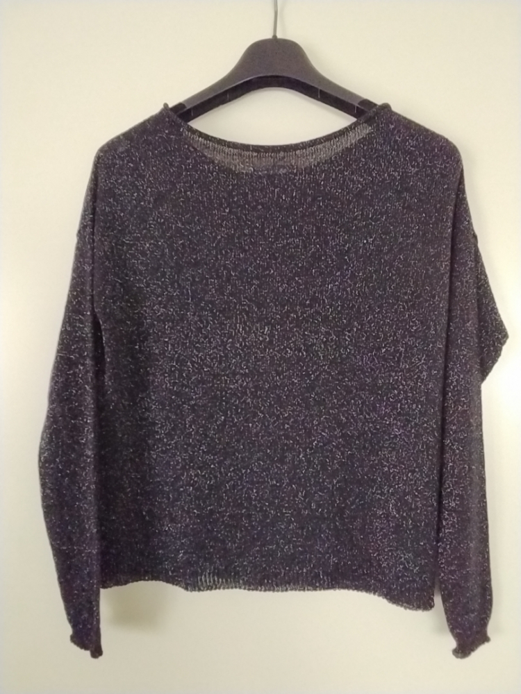 Gas Small black Gas sweater.