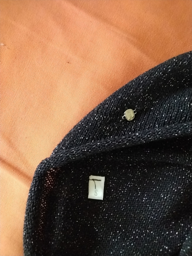 Gas Small black Gas sweater.