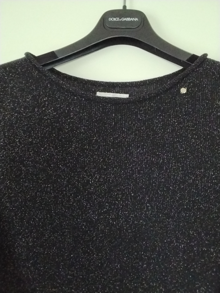 Gas Small black Gas sweater.