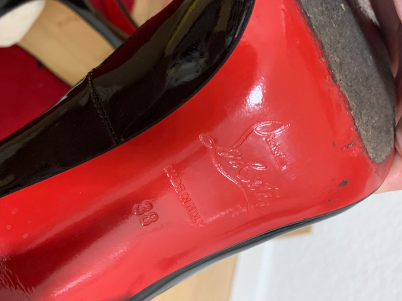 Christian Louboutin Decollette 868 100