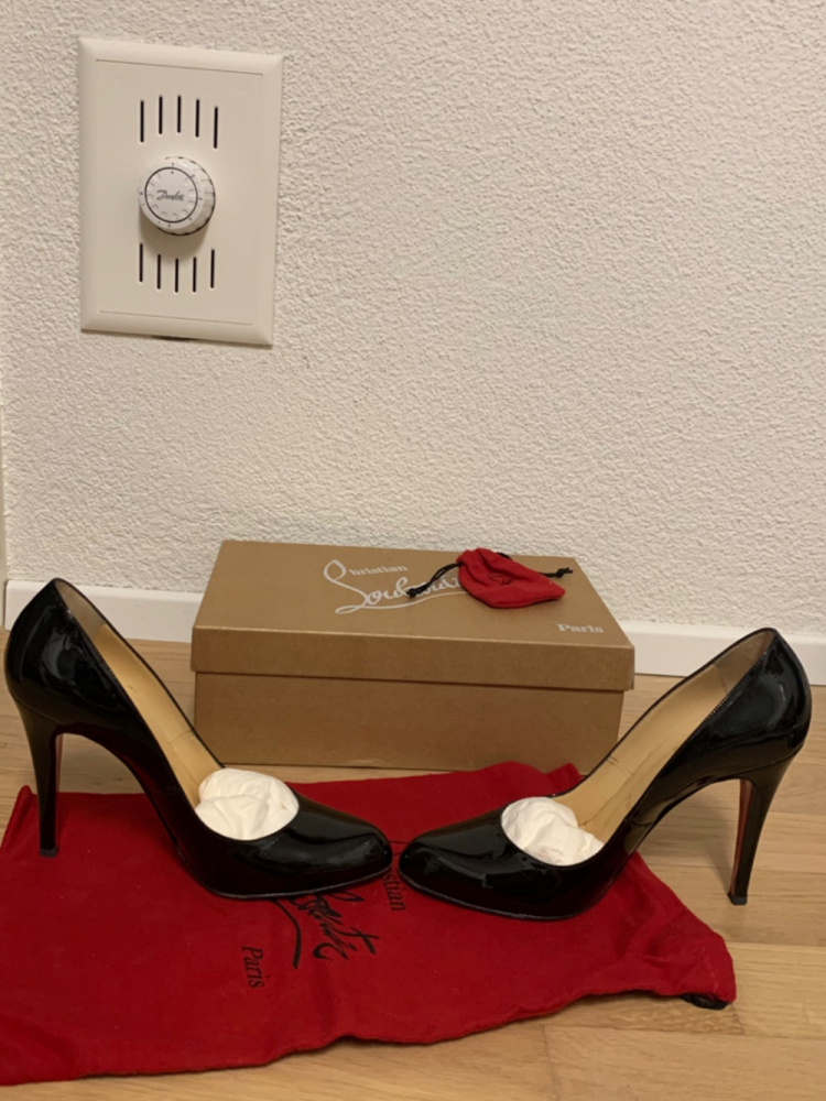 Christian Louboutin Decollette 868 100