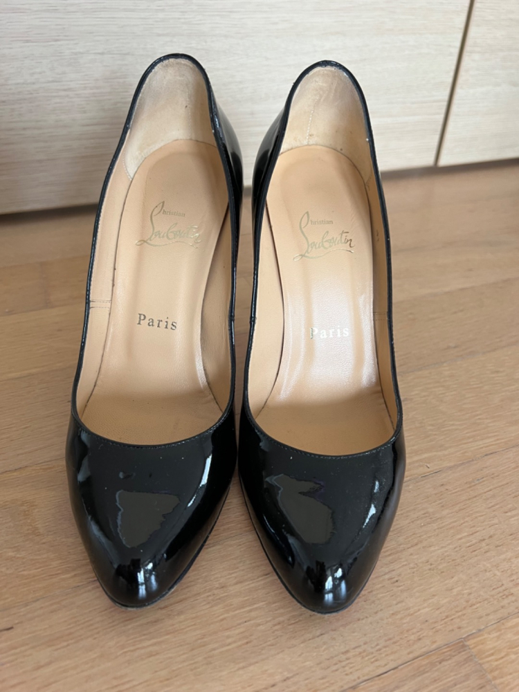 Christian Louboutin Decollette 868 100