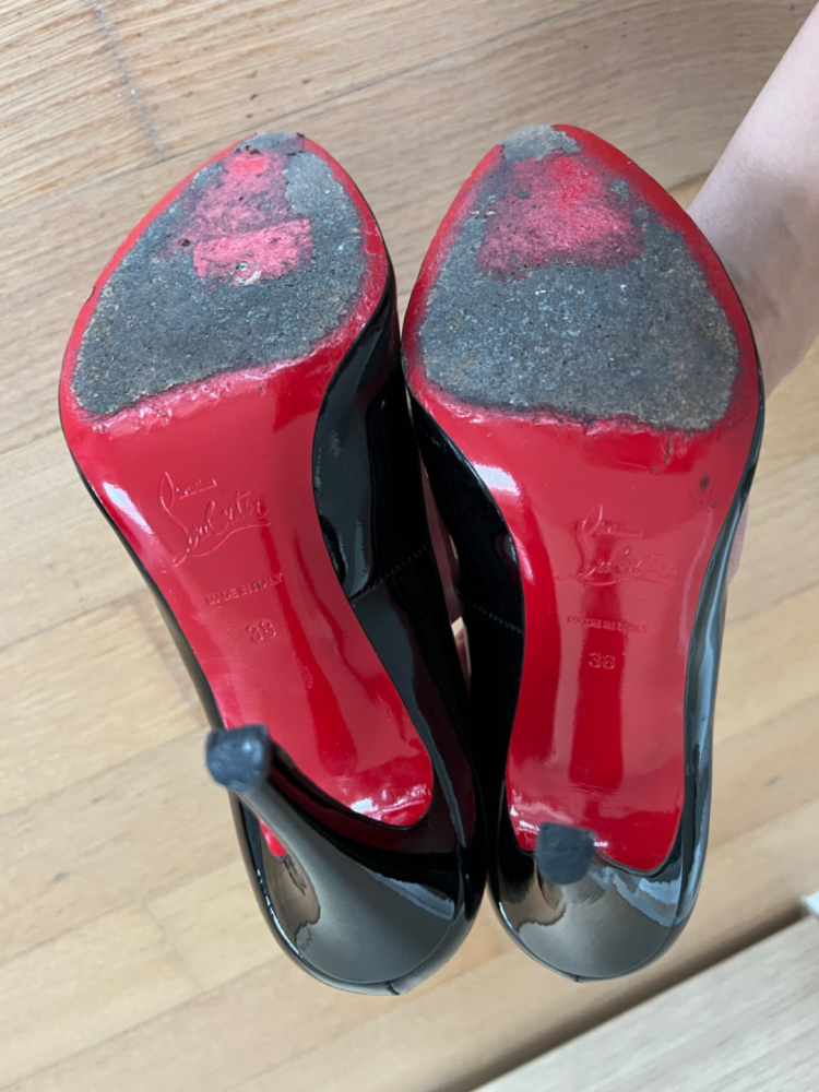 Christian Louboutin Decollette 868 100