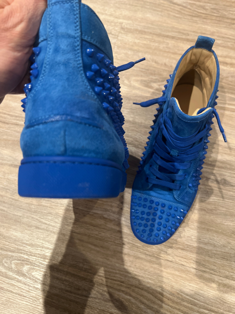 Christian Louboutin Paris