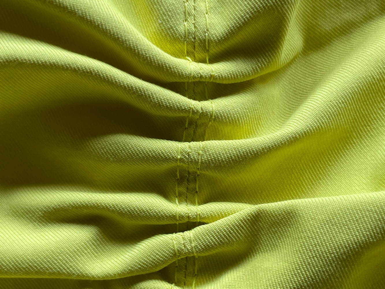 Sportmax Sonniges und helles goldgelbes Kleid