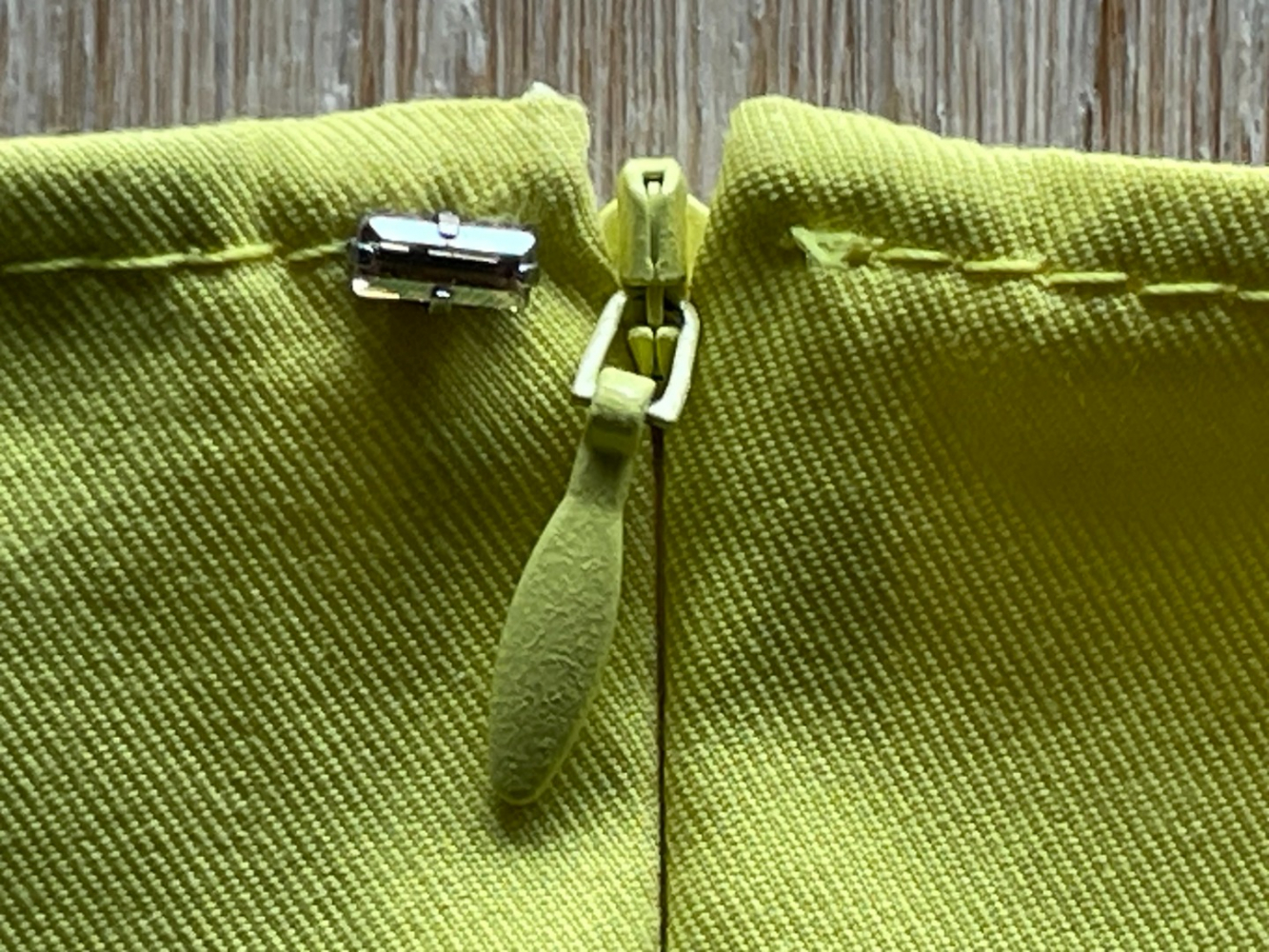 Sportmax Sonniges und helles goldgelbes Kleid