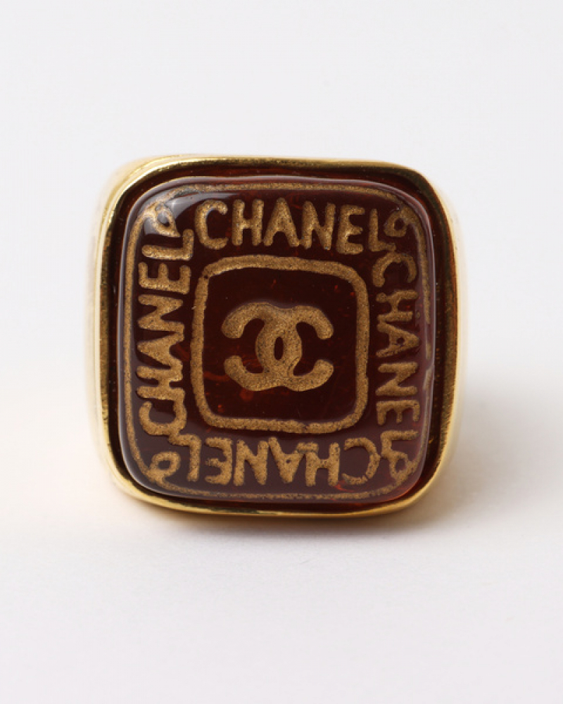 Chanel Coco Tortoiseshell Gold Ring