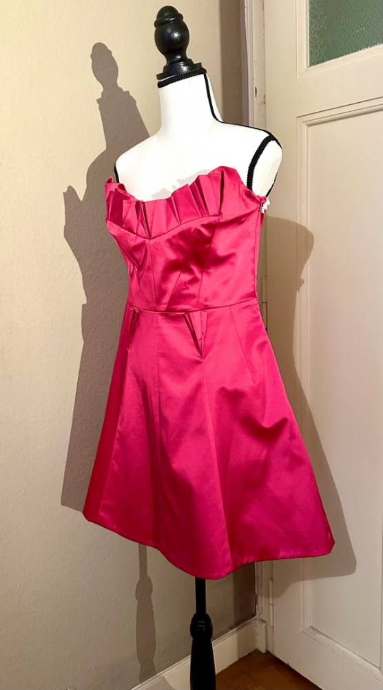 Karen Millen Cocktailkleid, fuchsia-rosa aus Satin Karen Millen