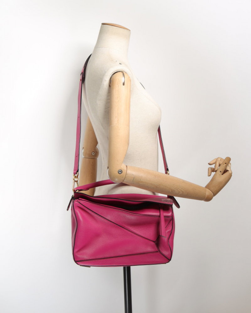 Loewe Medium Puzzle Bag