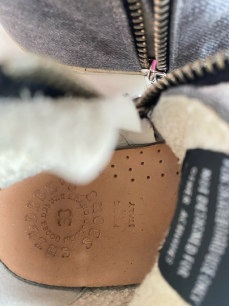 Golden Goose Deluxe Brand Sneakers