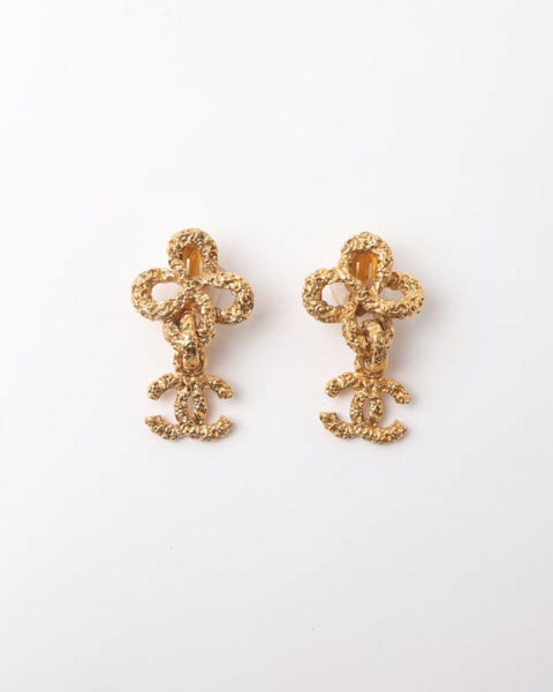 Chanel Cc Clover Fleur-de-lis Gold Earrings