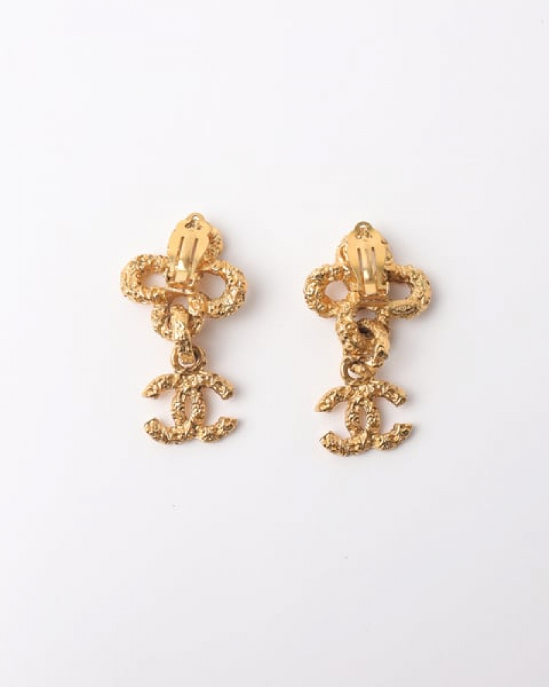 Chanel Cc Clover Fleur-de-lis Gold Earrings