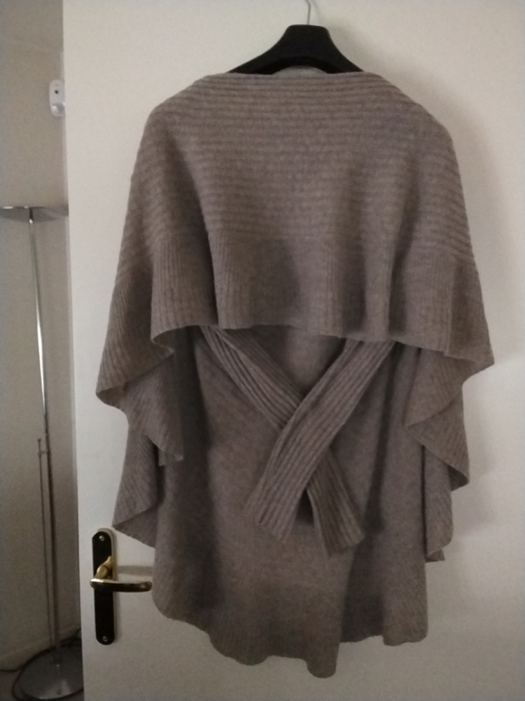 Neiman Marcus Kaschmir-Kollektion Cardigan-Schal