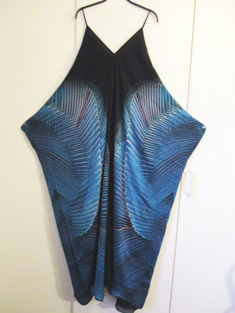 Roberto Cavalli Dress ailes de papillon 100% silk M