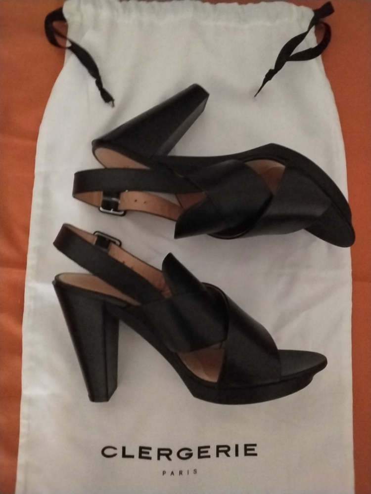 Robert Clergerie Elegante schwarze Schuhe