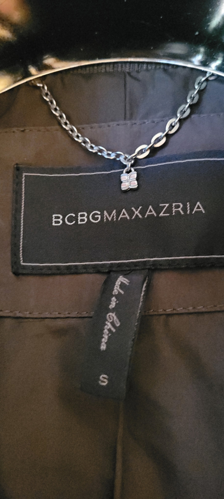 BCBG Max Azria Mantel