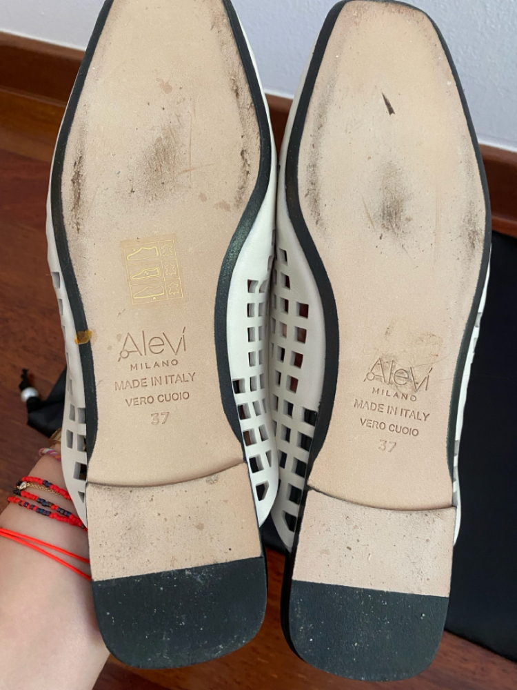 Alevi Milano Schlüpfen