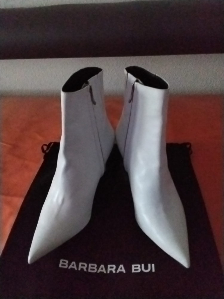 Barbara Bui White leather ankle boot