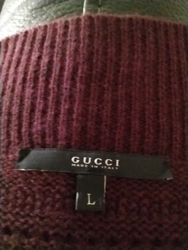 Gucci Pull en laine Neuf de Gucci.