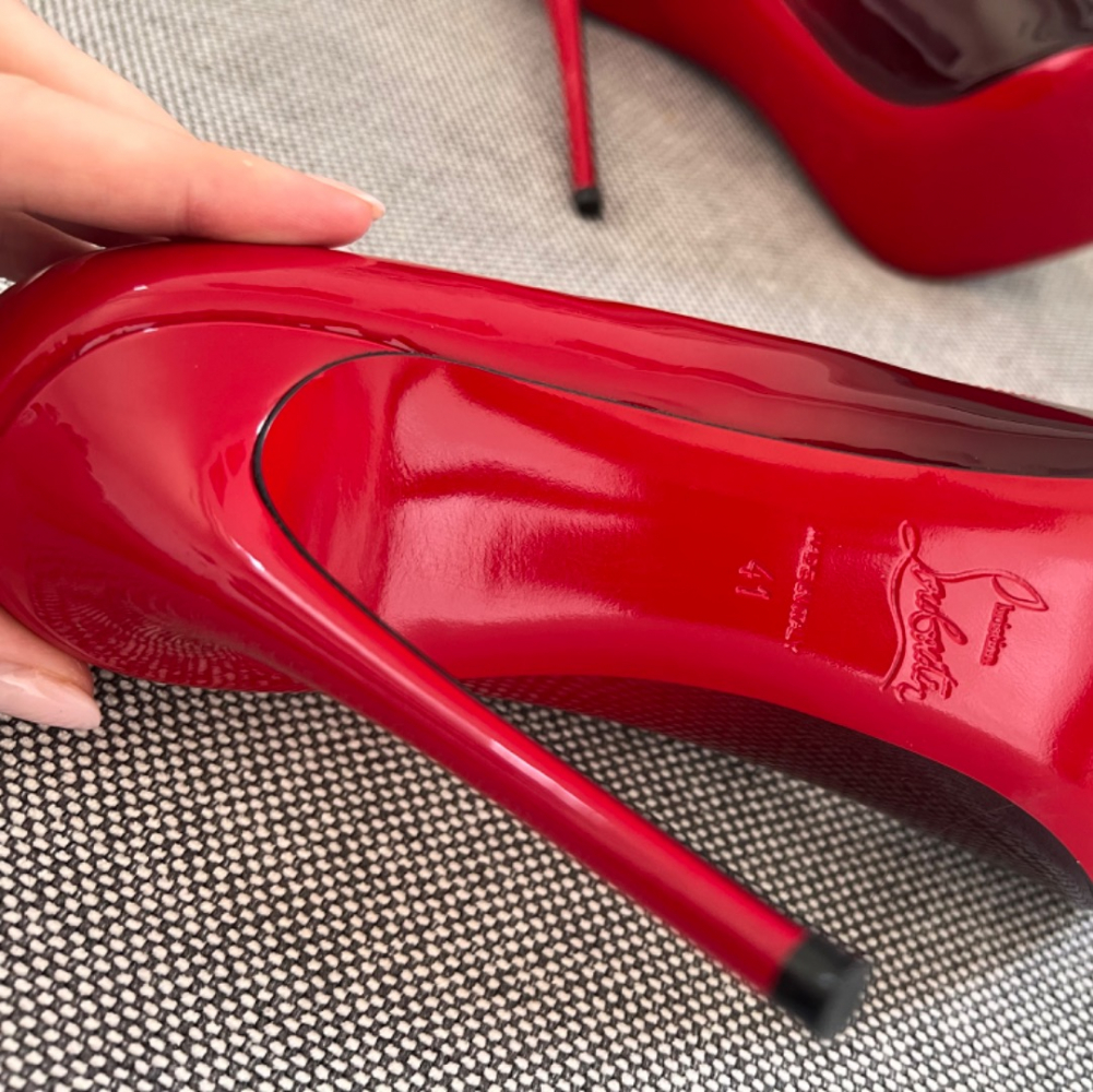 Christian Louboutin Hot Chick 100mm