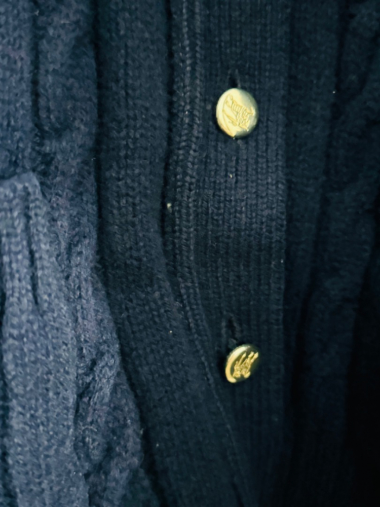 Burberry Prorsum Collection tricot en laine d'agneau Veste tressée, logo Knight doré