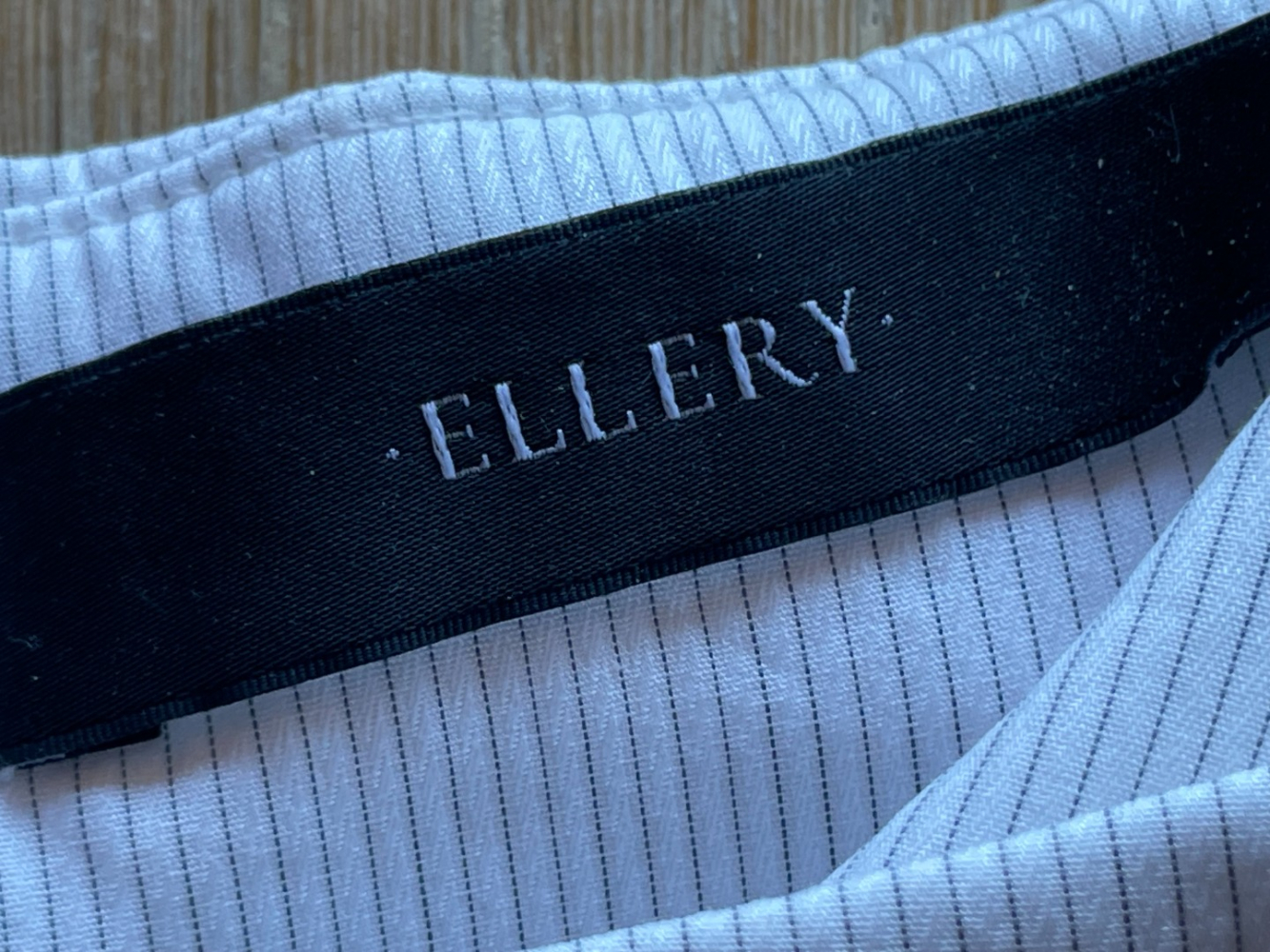 Ellery Delores - Top à épaulettes à pinces d'Ellery