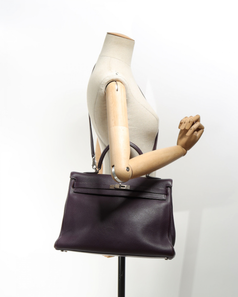 Hermès Clemence Kelly Retourne 35 Bag