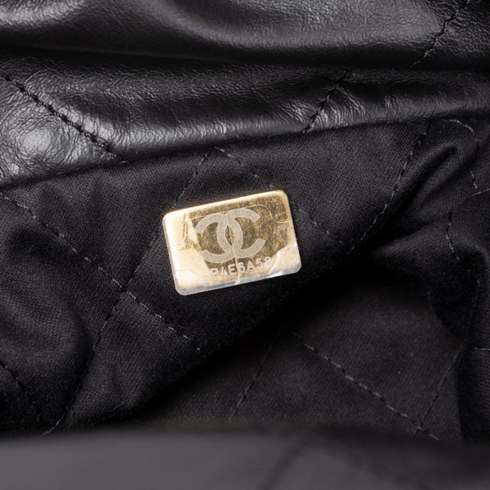 Chanel Quilted 22 Handbag