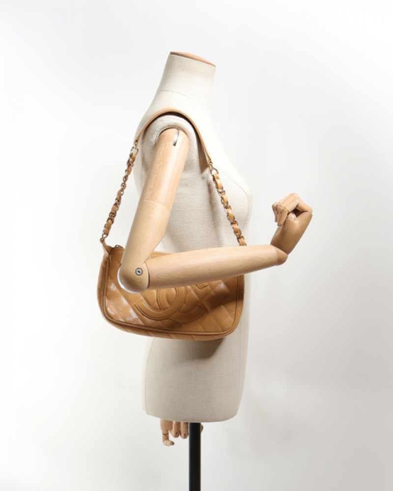 Chanel Classic Cc Caviar Hobo Bag