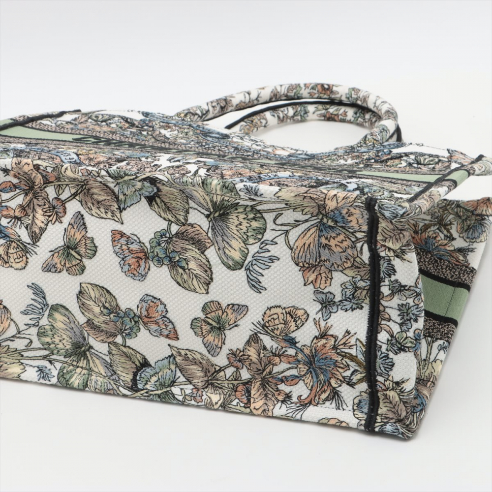 Christian Dior Book Tote Medium Embroidery Canvas Bag Butterfly Around The World Name Susie Green