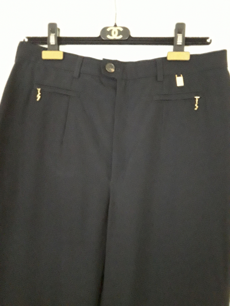 SONIA BOGNER Nouveau pantalon en laine.