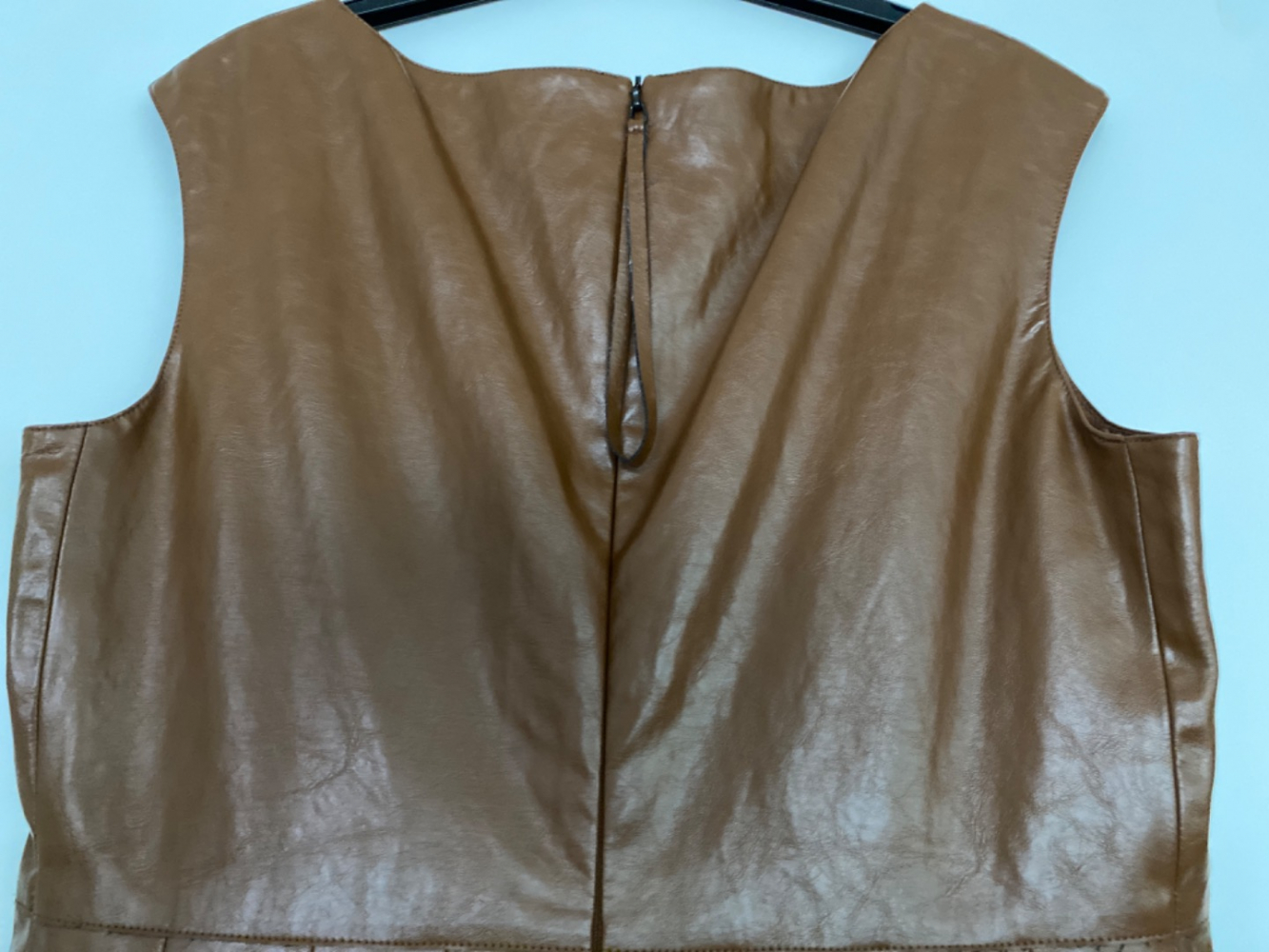 Luisa Cerano Veganes Leder