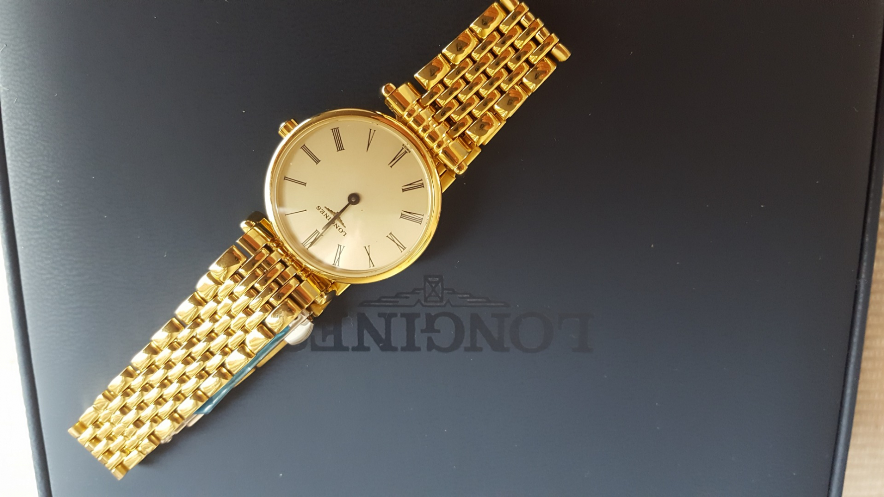 Longines für Damen, vollständig vergoldet, extra fein, La Grande Classique