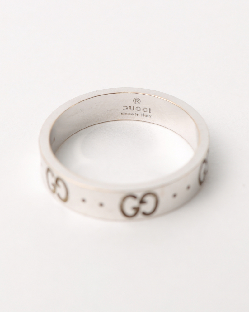Gucci Gg 18k White Gold Ring