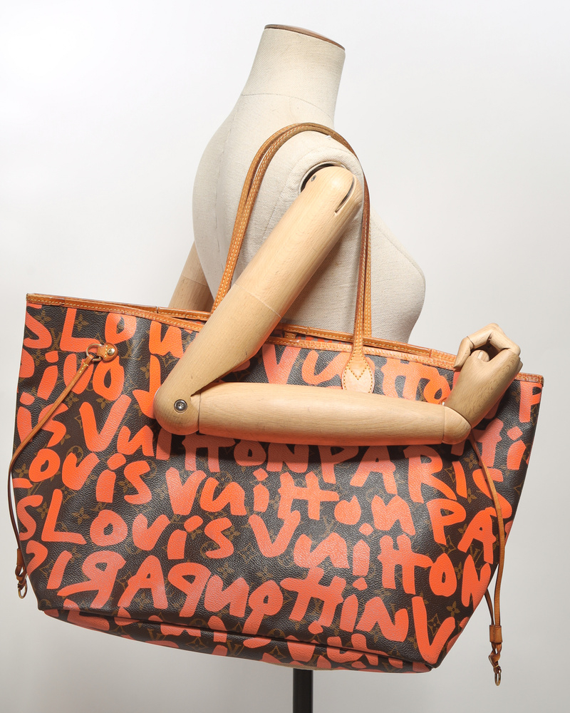 Louis Vuitton Monogram Graffiti Neverfull Gm Tote