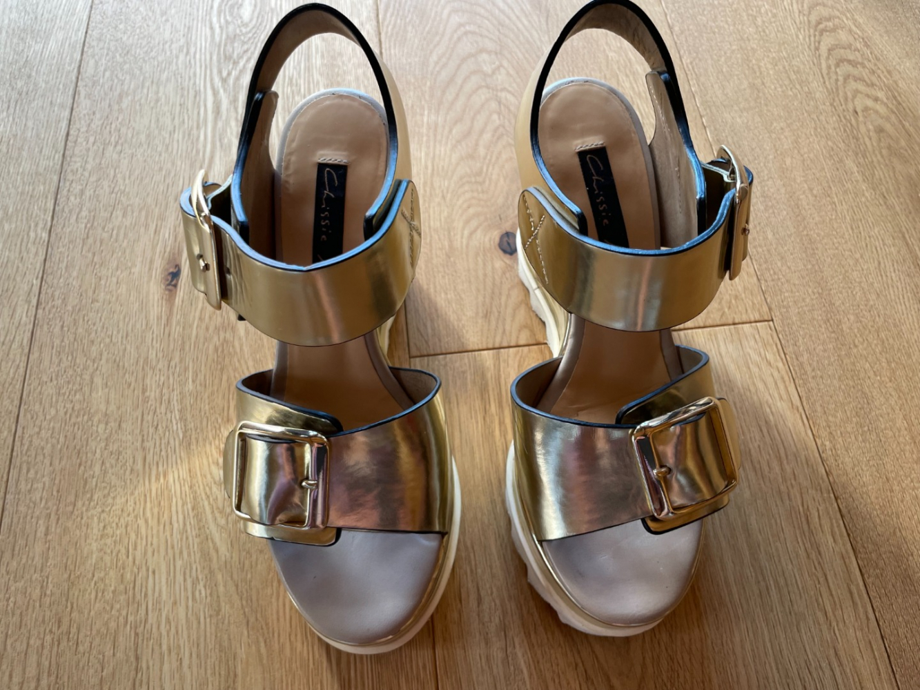 Chrissie Morris Sandales à plateforme