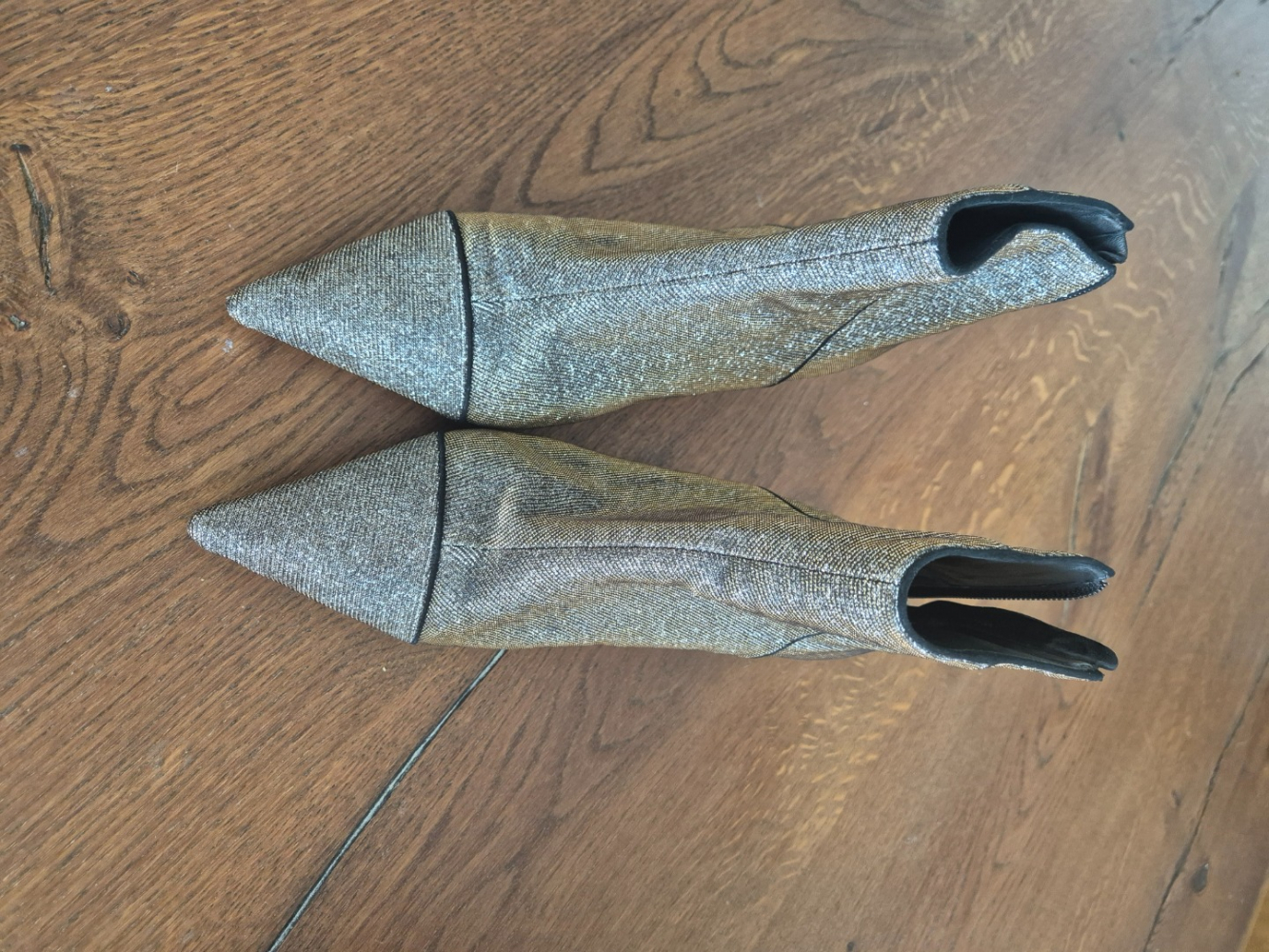 Alexandre Birman Kittie Glitter Ankle Boots