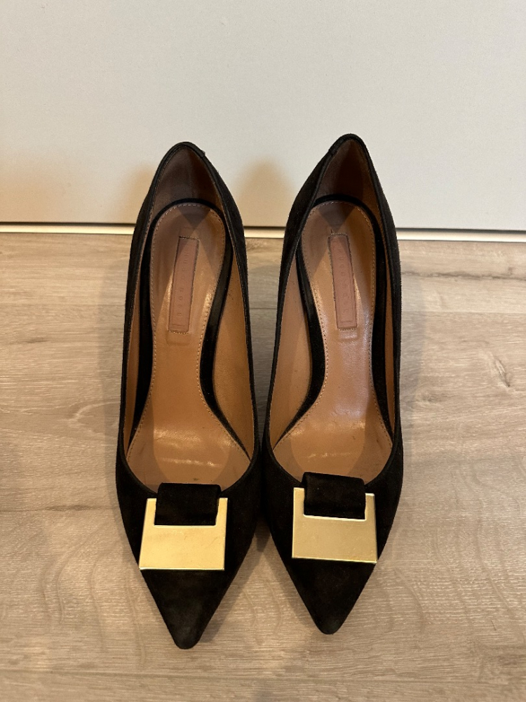 Hugo Boss Black Suede Pumps