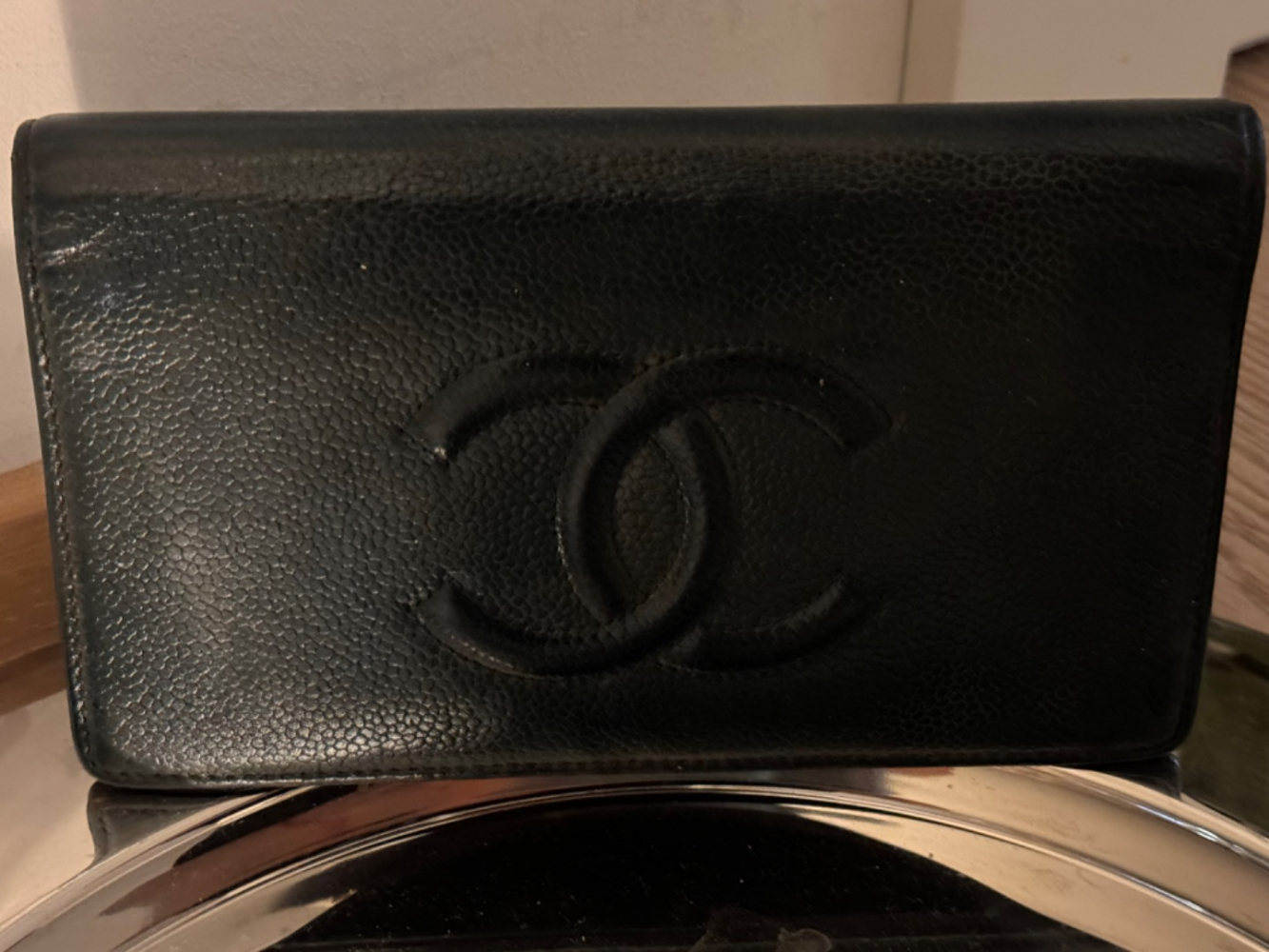Chanel Portefeuille classique, CC gravé