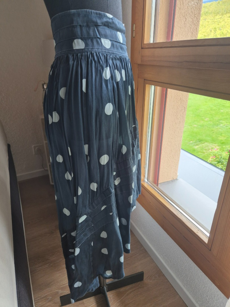 Ganni Assimetric skirt