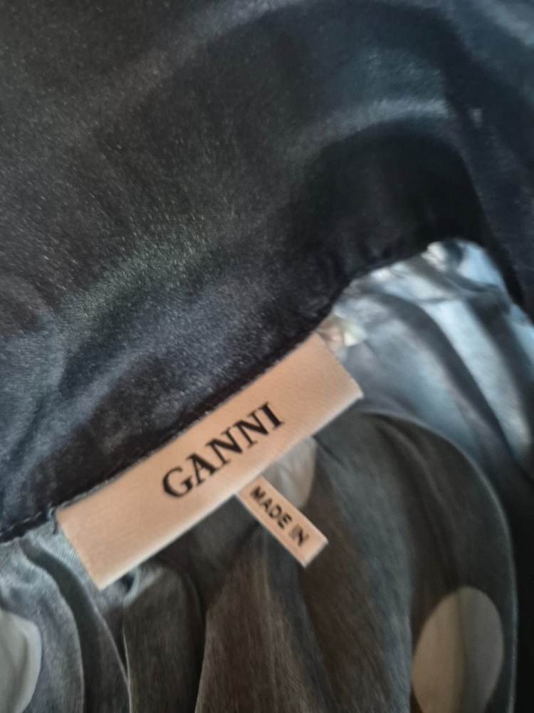 Ganni Assimetric skirt