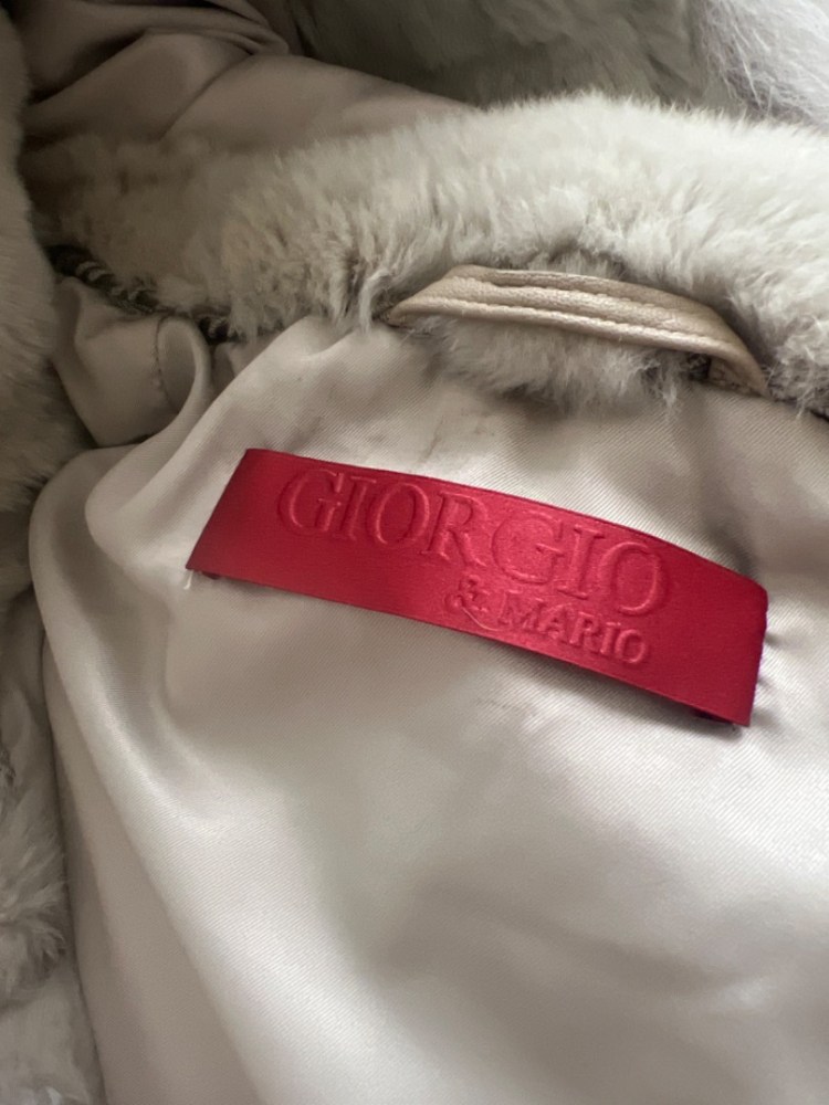 Giorgio & Mario Poncho 