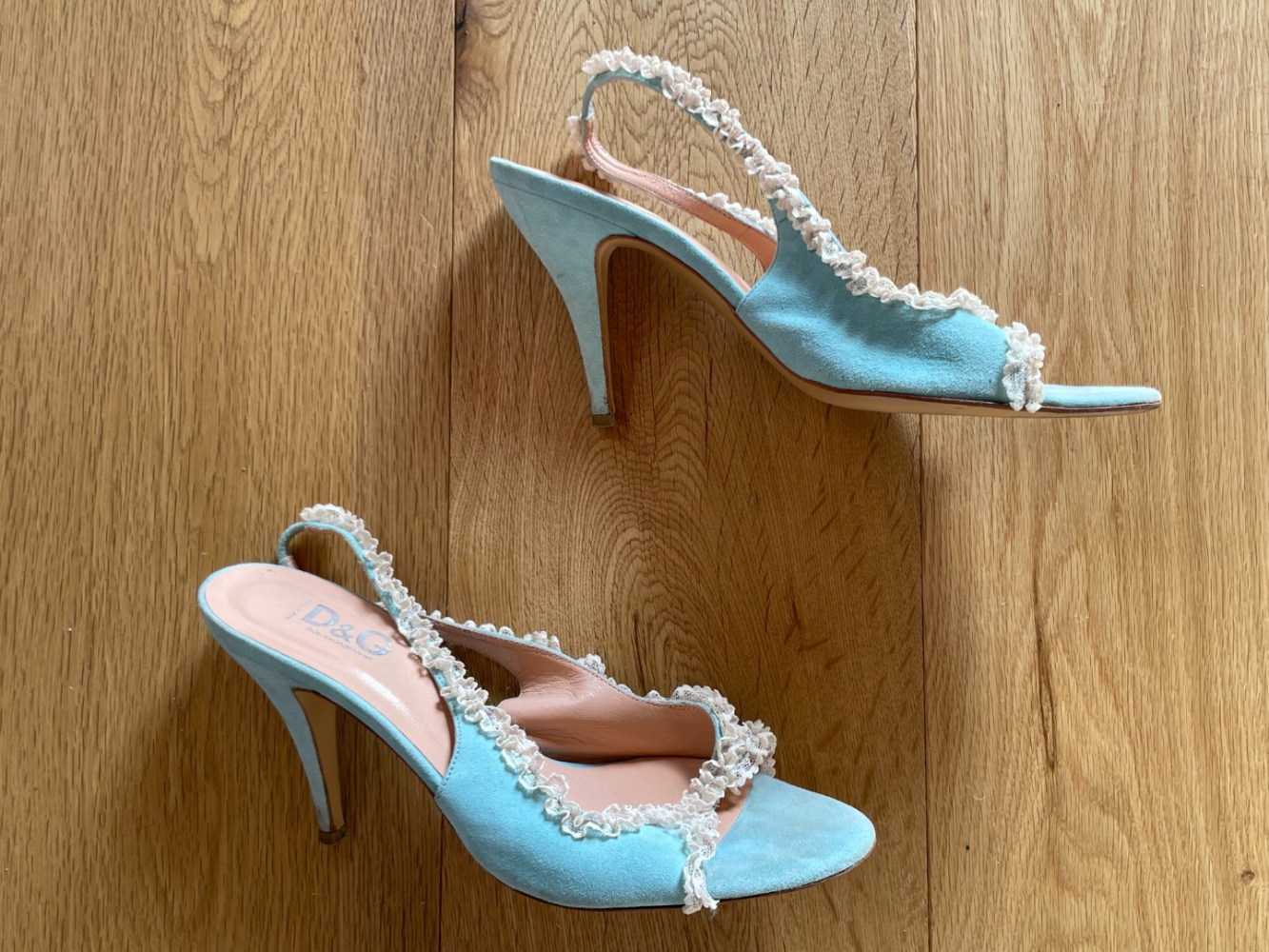 Dolce&Gabbana Vintage blue suede and lace heels