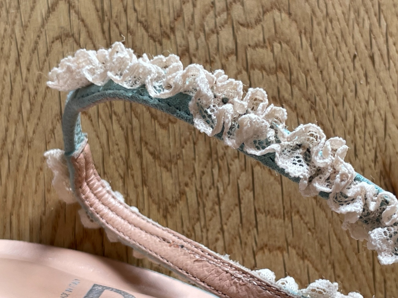 Dolce&Gabbana Vintage blue suede and lace heels