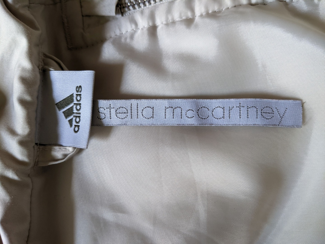 Stella McCartney Daunenjacke mit abnehmbaren Ärmeln 36