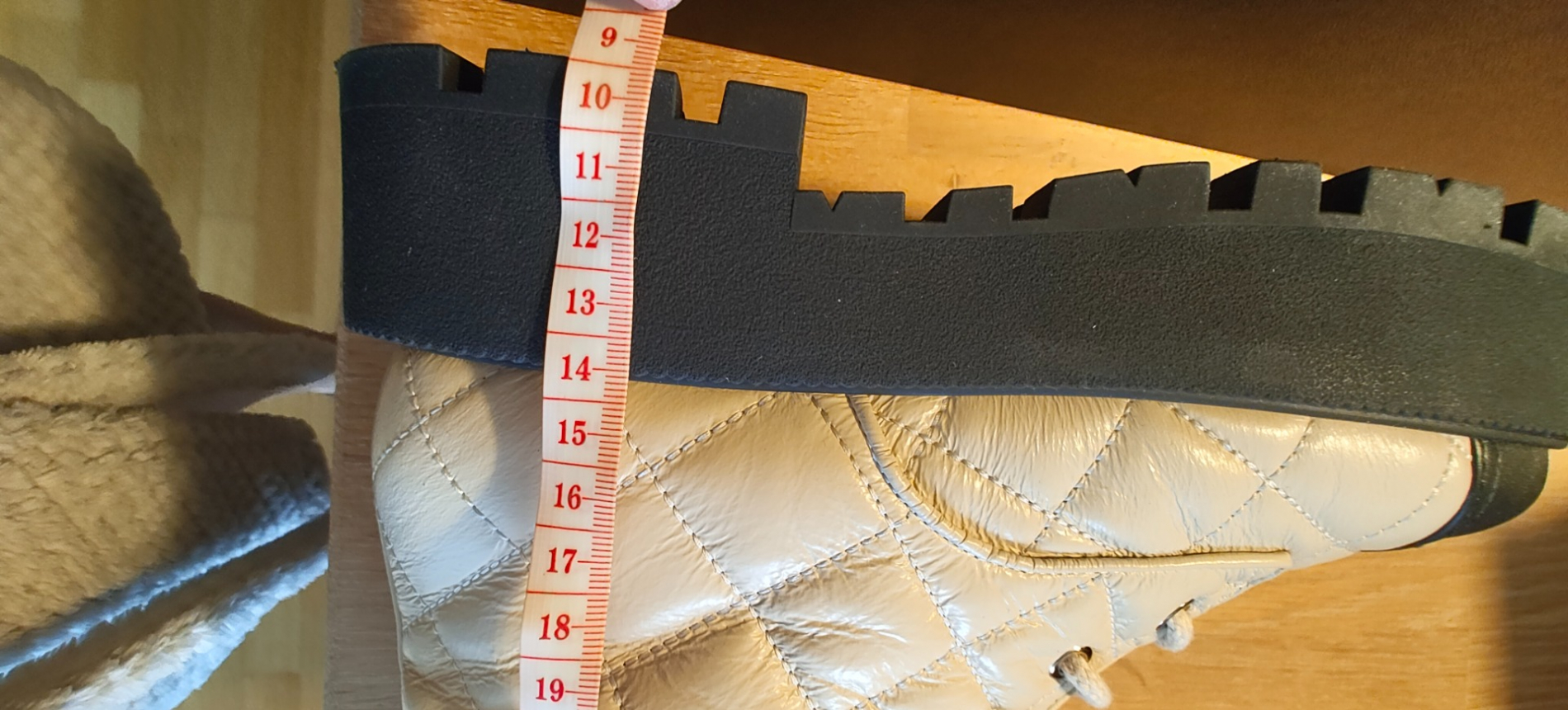 Chanel Stiefel aus der 2024-Kollektion